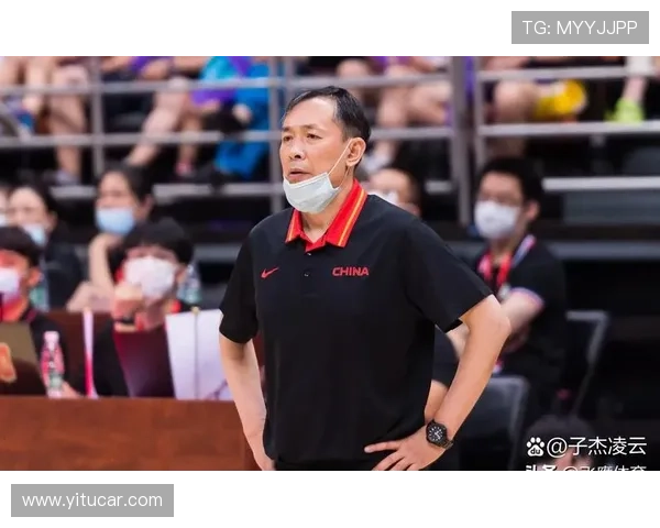 李翔接任北京女篮主帅 曾在北京男篮担任助教 李翔接任北京女篮主帅 曾在北京男篮担任助教